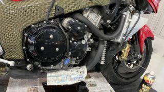 隼のオイルエレメント交換