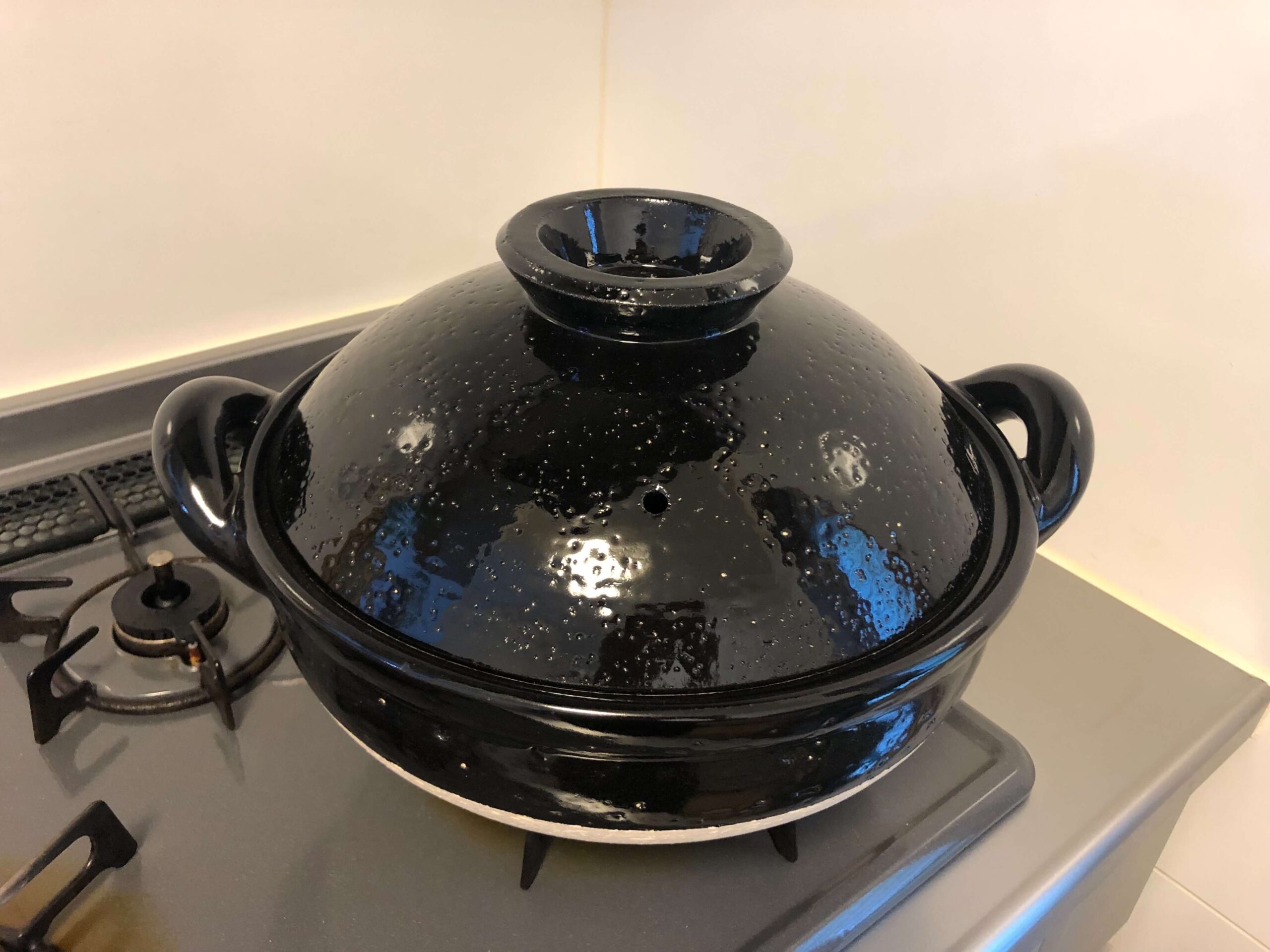 楽天市場】長谷園 ヘルシー蒸し鍋（黒）中 zw－22の通販 長谷園